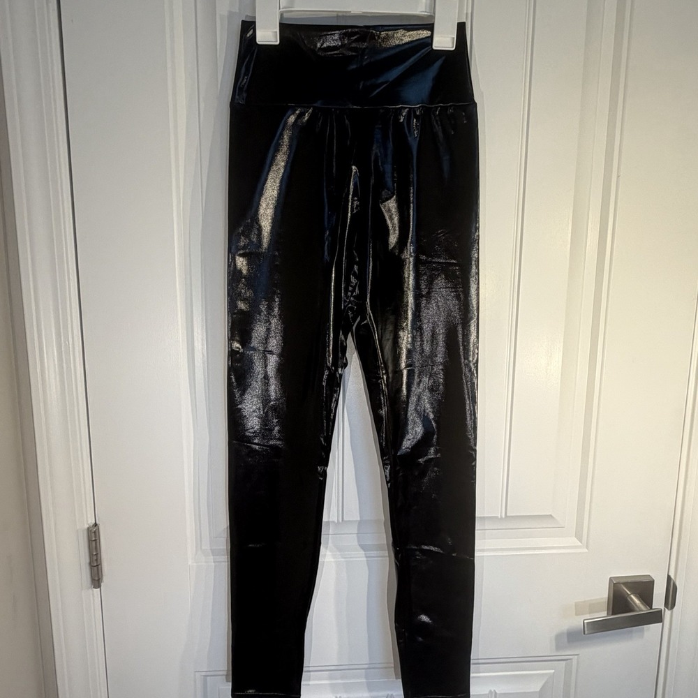 Urban‎ Buck Black Faux Leather Leggings Women's Small High Rise Shiny